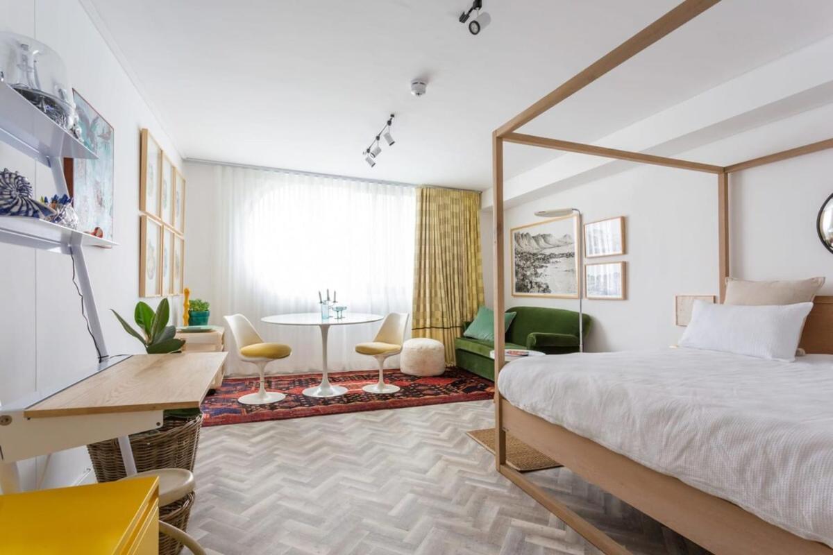 Mid Century Modern Central Upper City Kaapstad Buitenkant foto